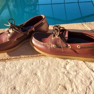 Men's SPERRY loafer/boat Amaretto size 8 1/2 wide